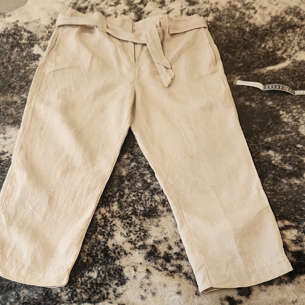 Chico's Tan Linen Relaxed Fit Cropped